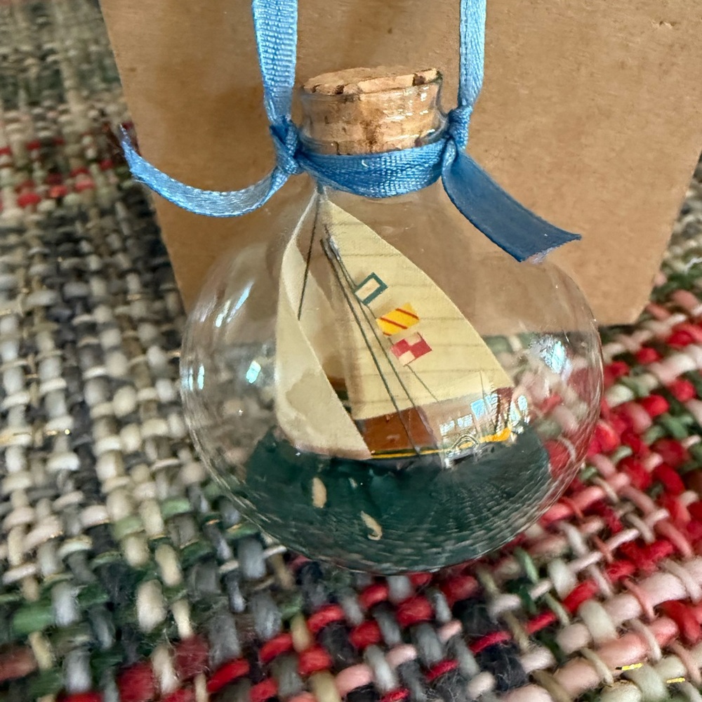 Authentic Models Cup Racer Ornaments - Picture 4 of 4
